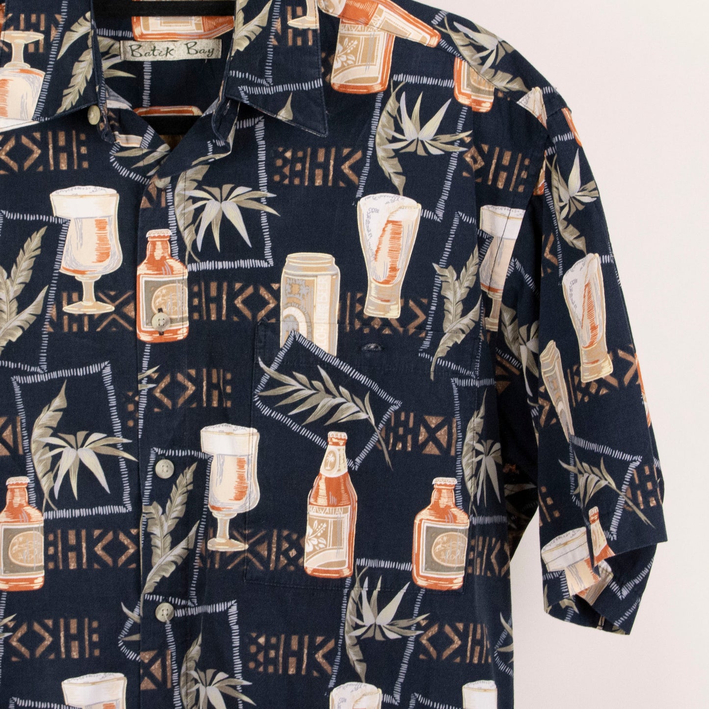 Camisa hawaiana negro (M) Batik Bay