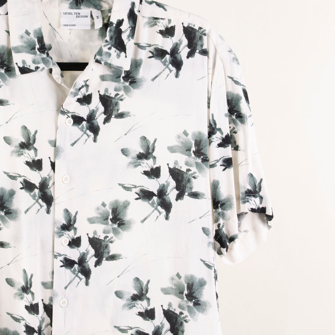 Camisa hawaiana blanco (M) Level ten design