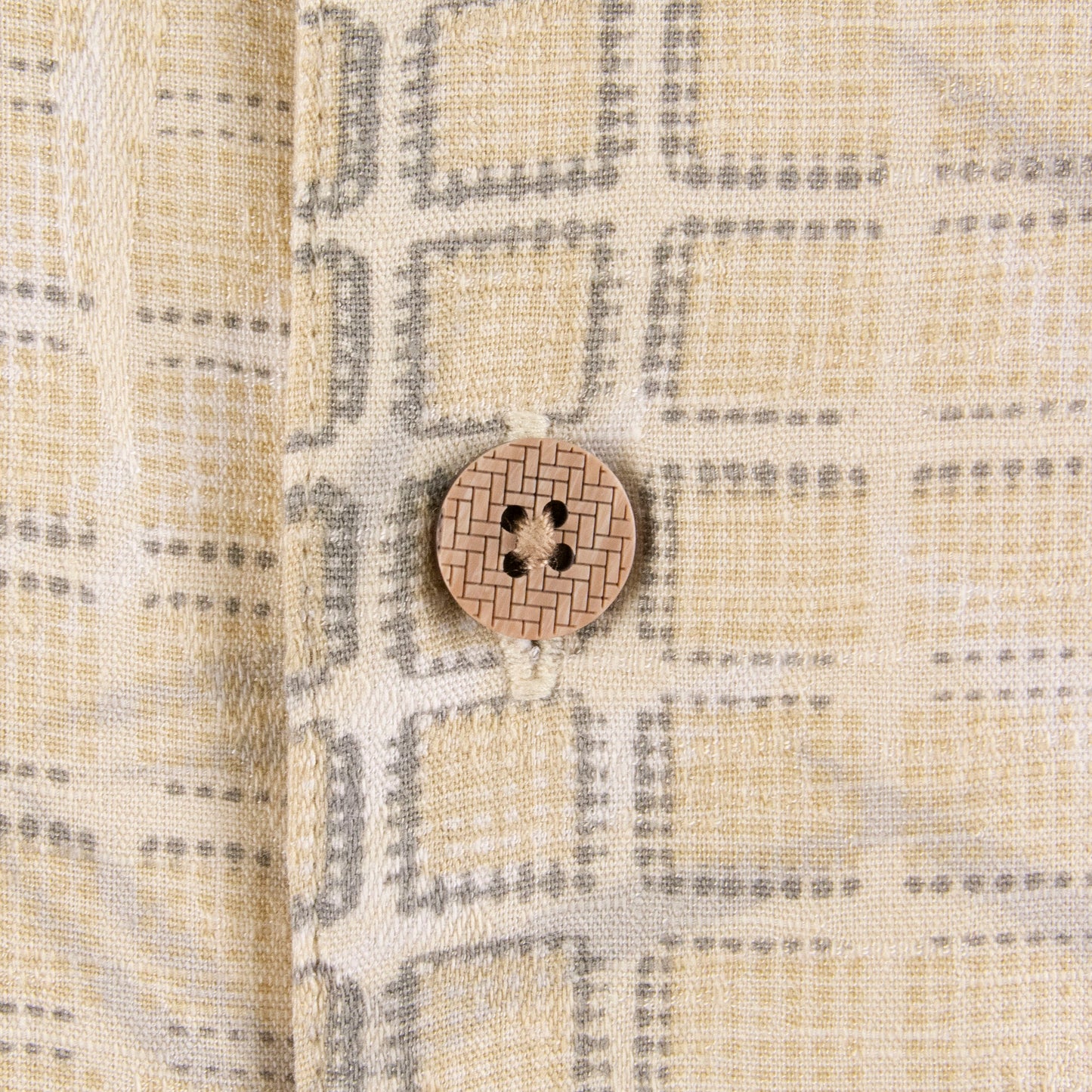 Camisa estampada beige (L) IZOD