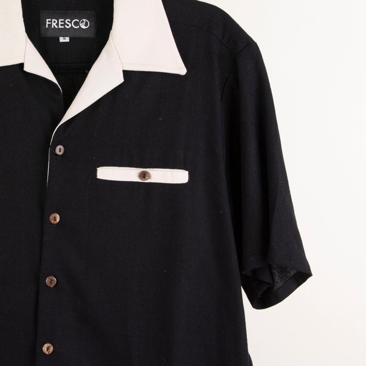 Camisa negro (S) Fresco lab