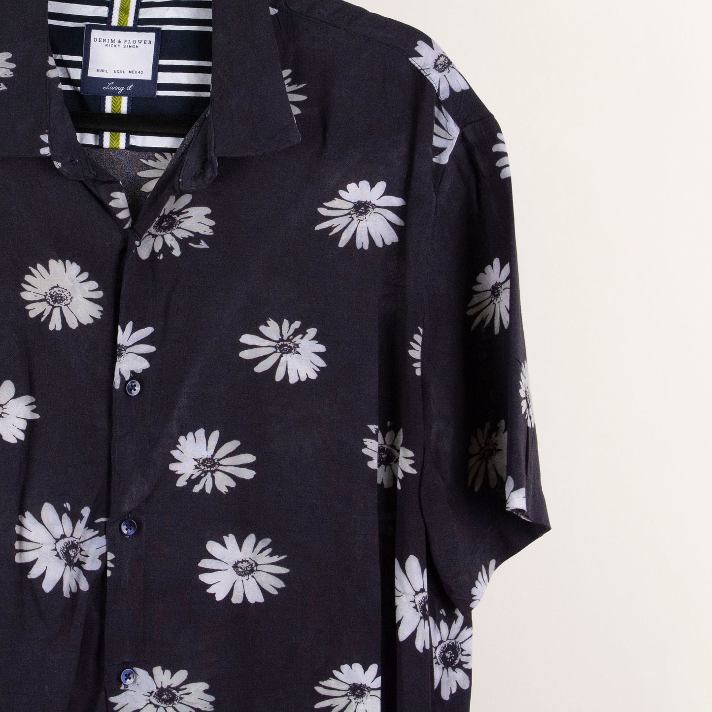 Camisa estampada negro (L) Denim & Flower