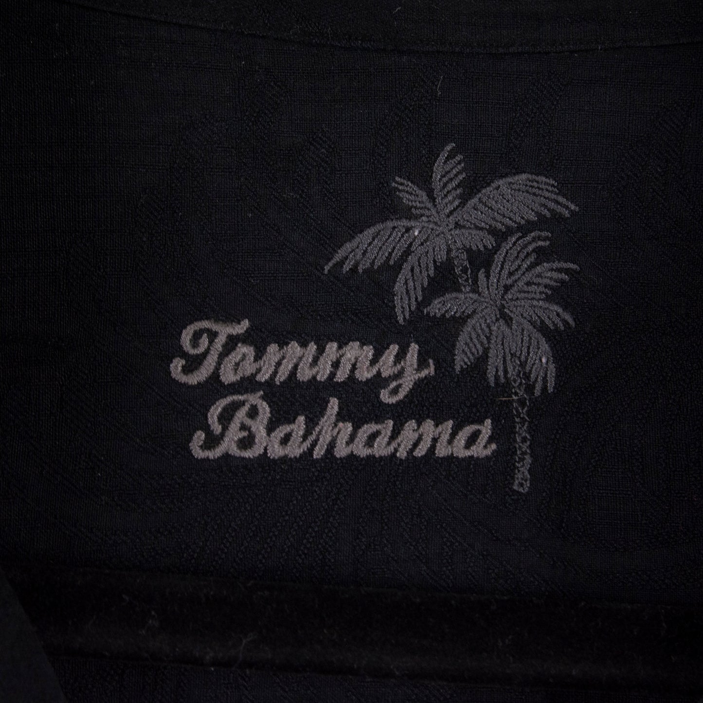 Camisa negro (L) Tommy Bahama
