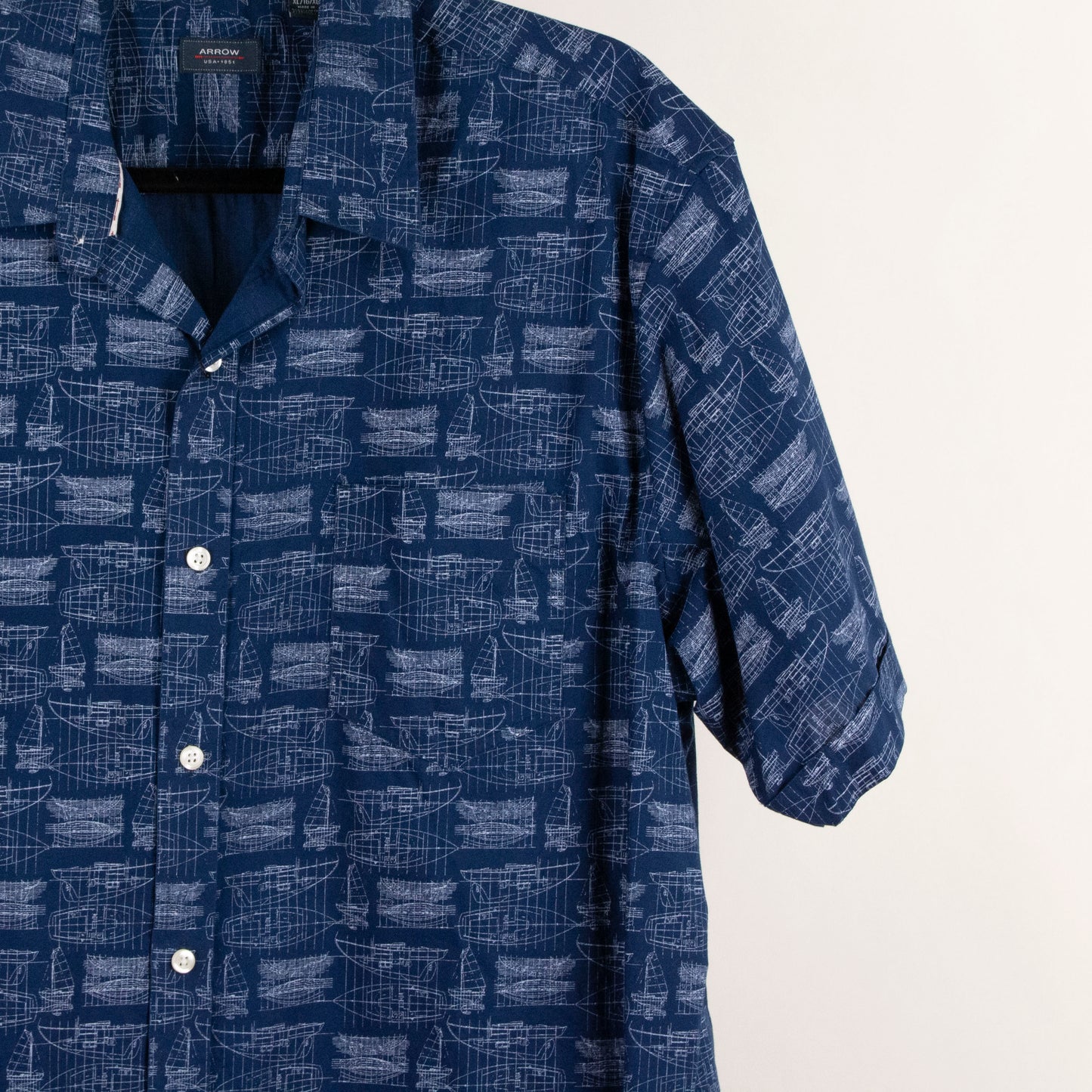 Camisa estampada azul marino (XL) Arrow