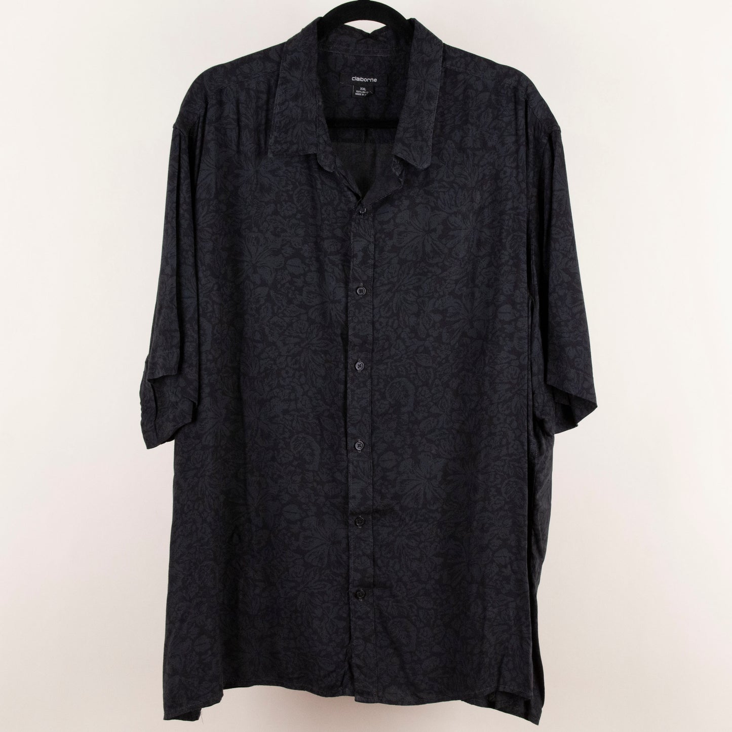 Camisa estampada negro (2XL) Claiborne