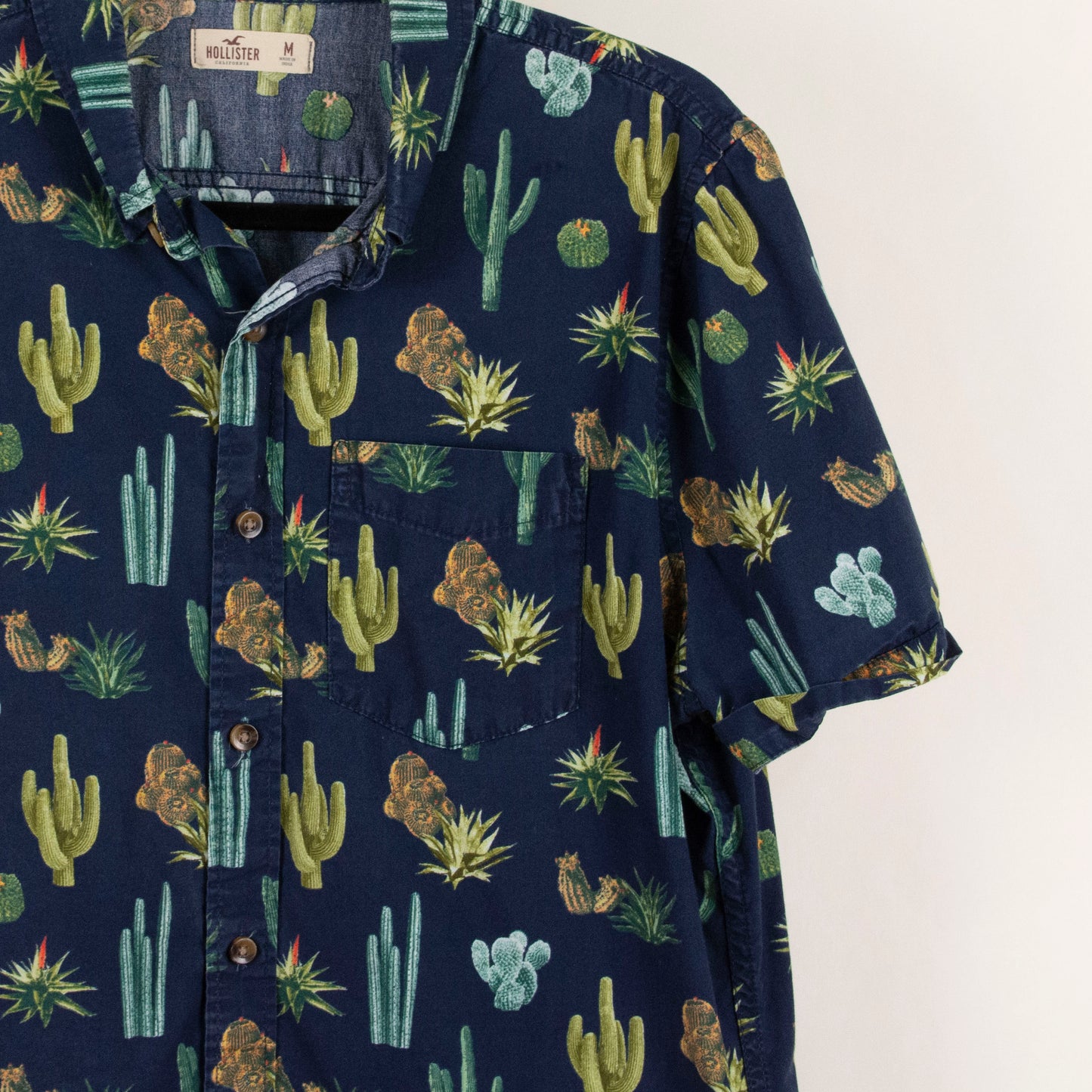 Camisa estampada azul marino (M) Hollister