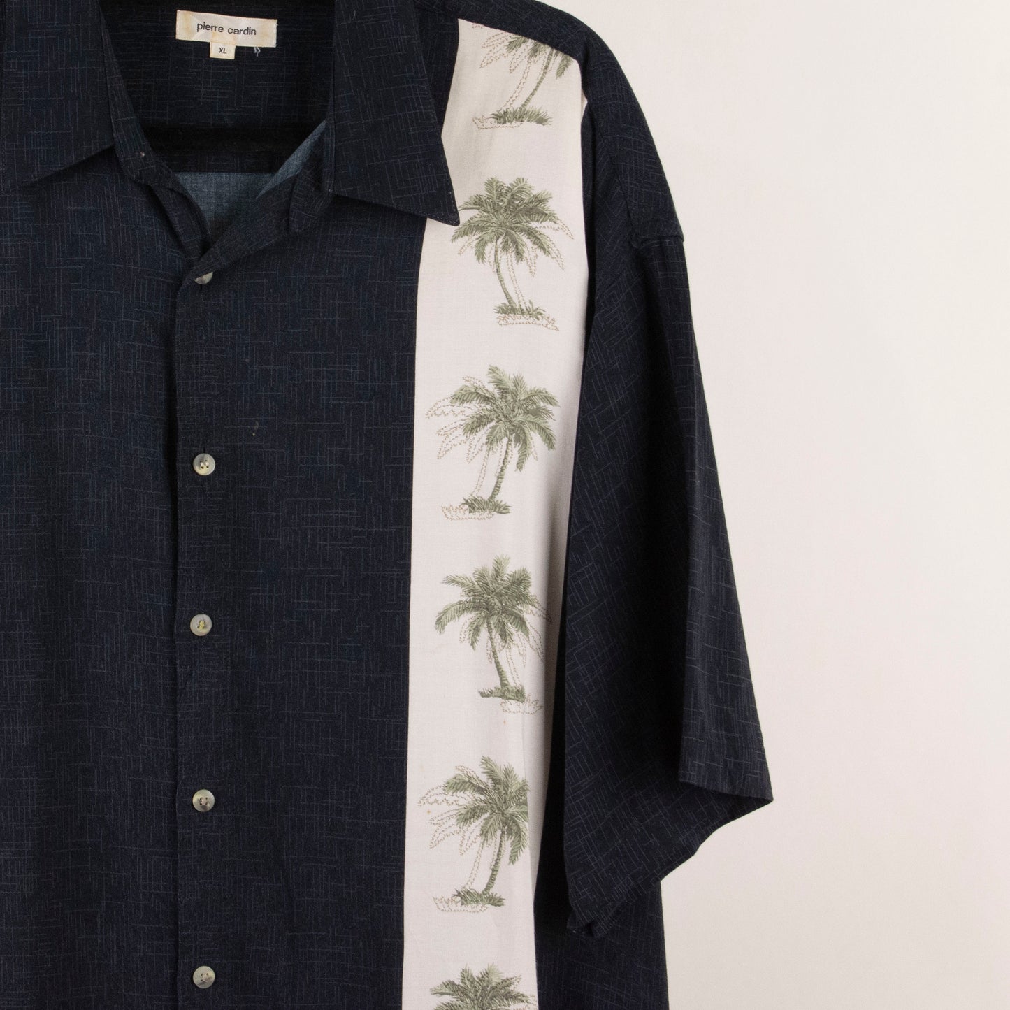 Camisa hawaiana negro (XL) Pierre Cardin