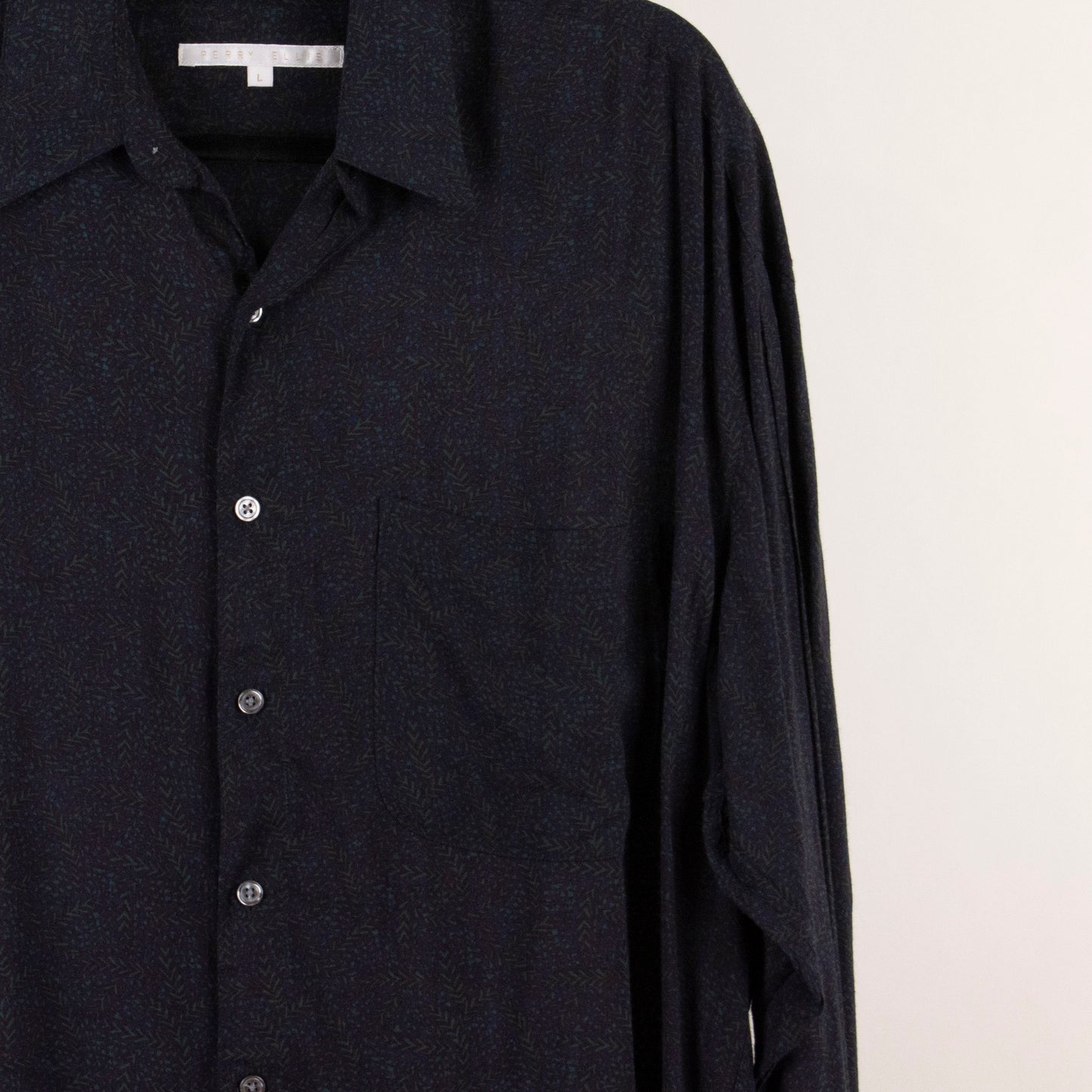 Camisa estampada negro (L) Perry Ellis