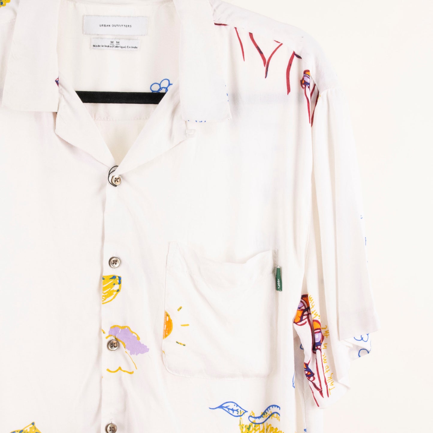 Camisa estampada blanco (M) Urban Outfitters