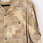 Camisa hawaiana beige (M) Geoffrey Beene
