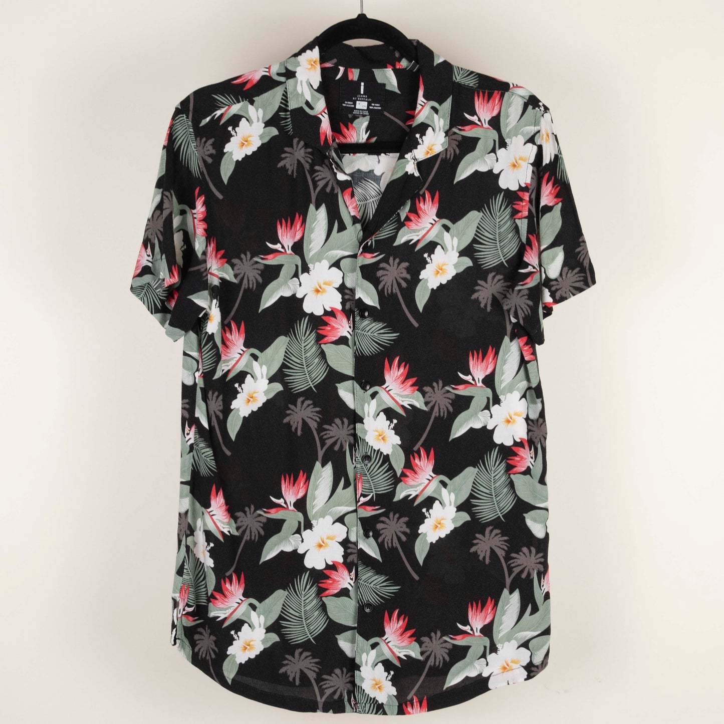 Camisa hawaiana negra (S) Jeans