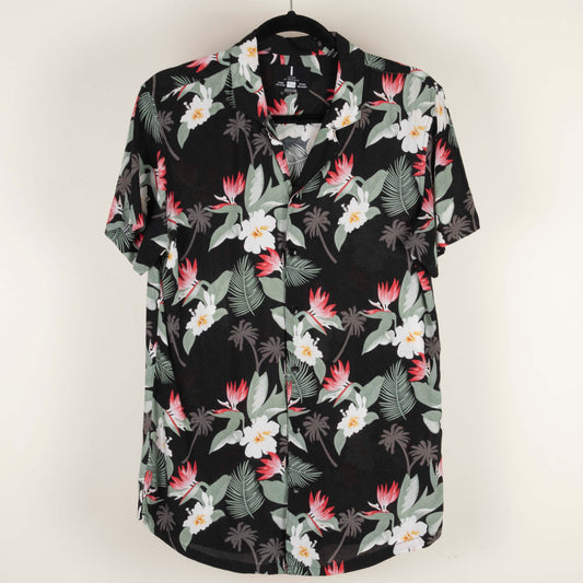 Camisa hawaiana negra (S) Jeans