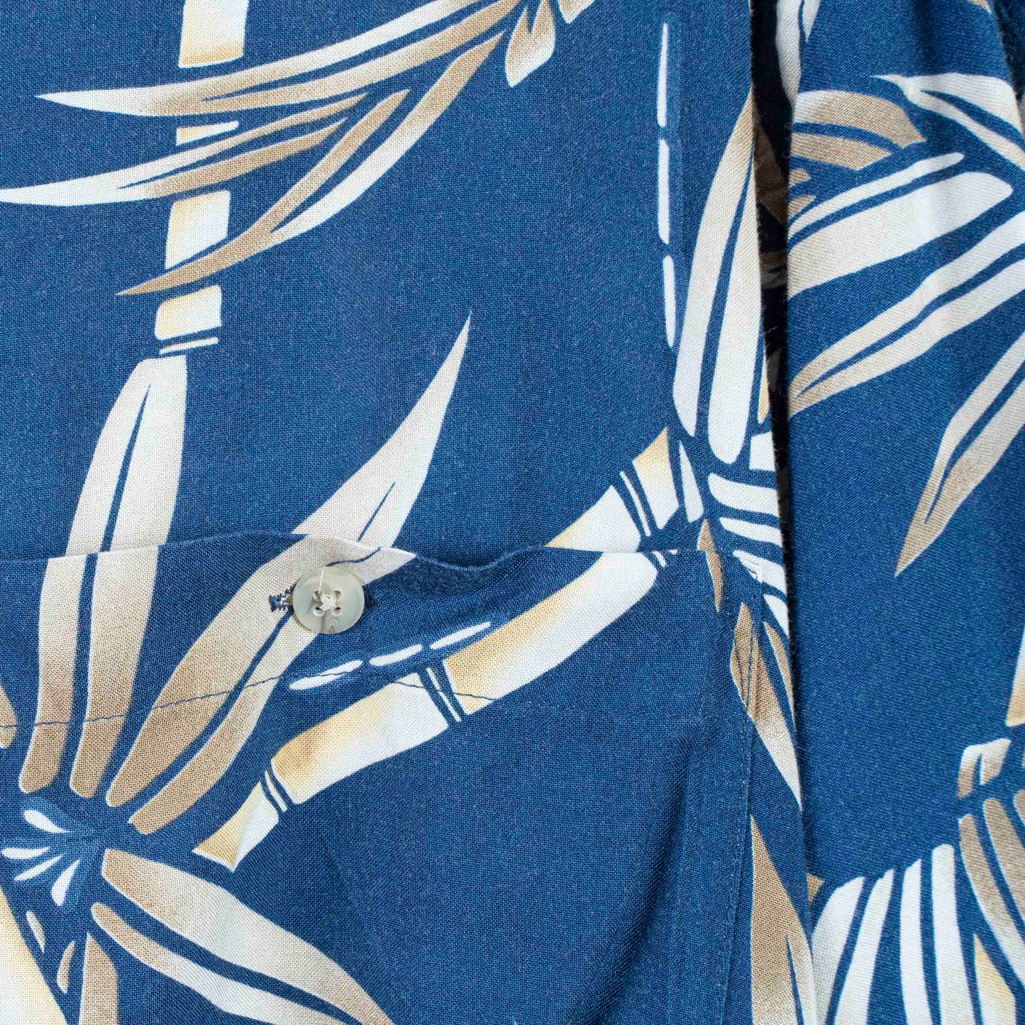 Camisa Hawaiana Azul (L) Pierre Cardin