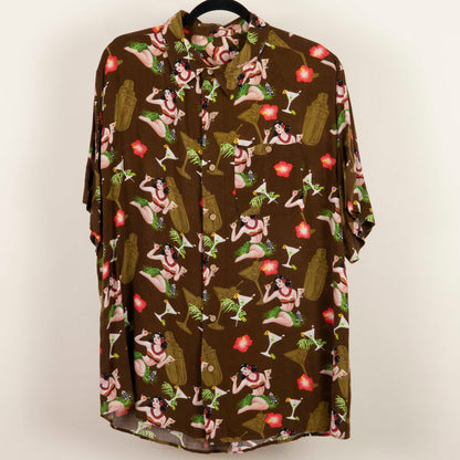 Camisa Estampada Cafe (2XL) Sin marca