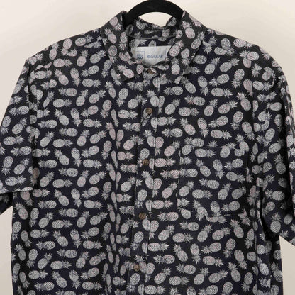 Camisa hawaiana negra (XL) Clothing & Co