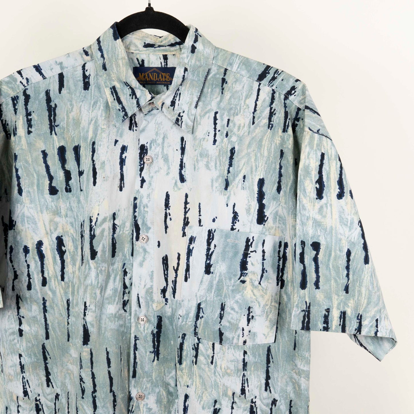 Camisa Hawaiana Azul (M) Mandate