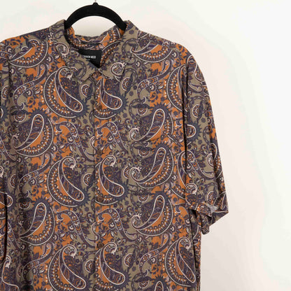 Camisa Estampada café (XL) Common need