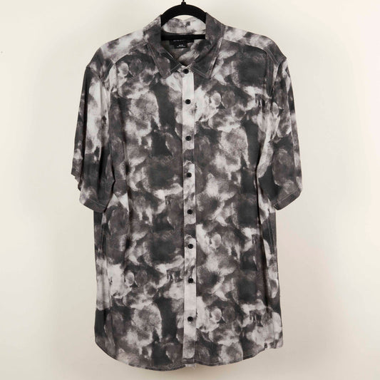 Camisa Estampada gris (M) Cotton on garments