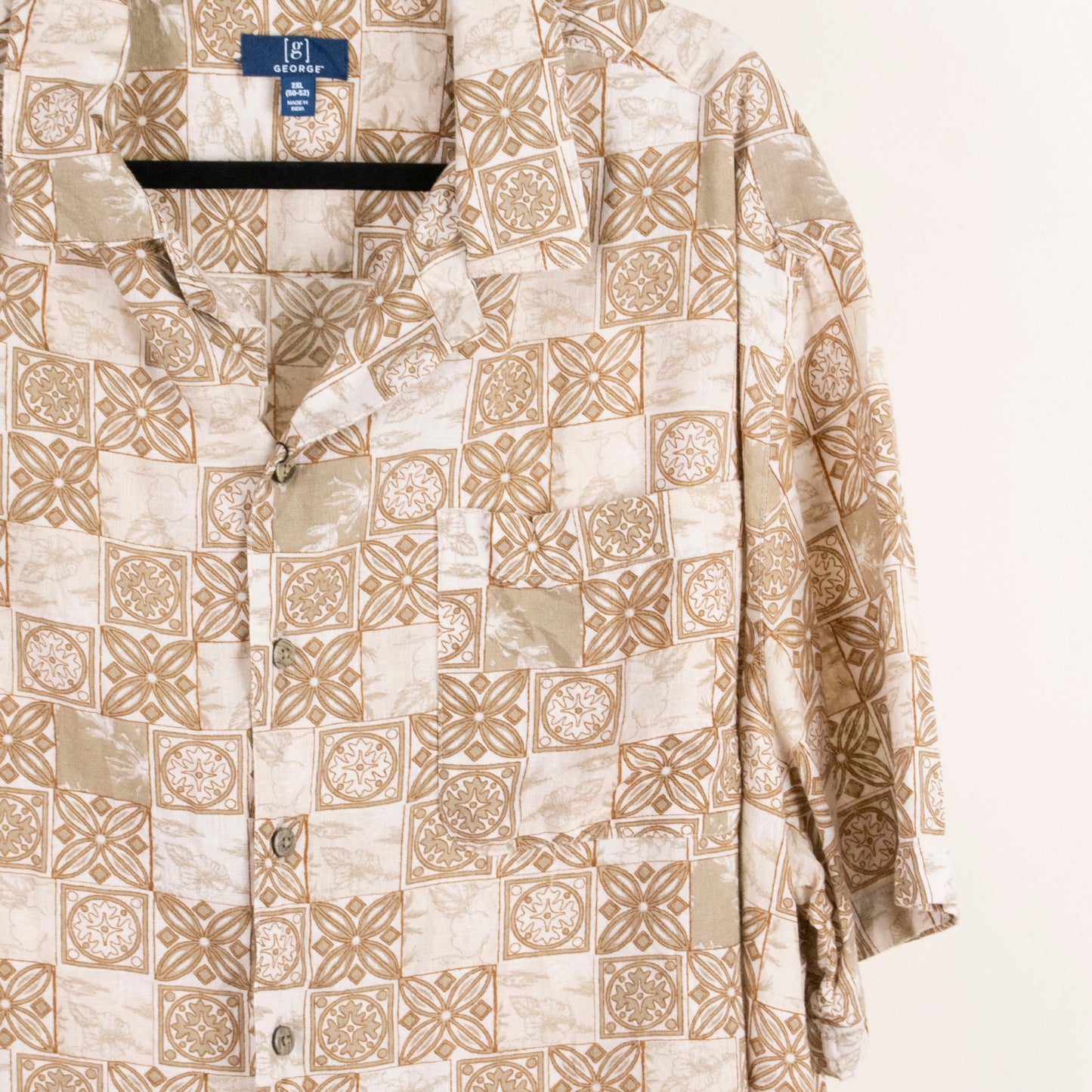 Camisa estampada beige (2XL) George