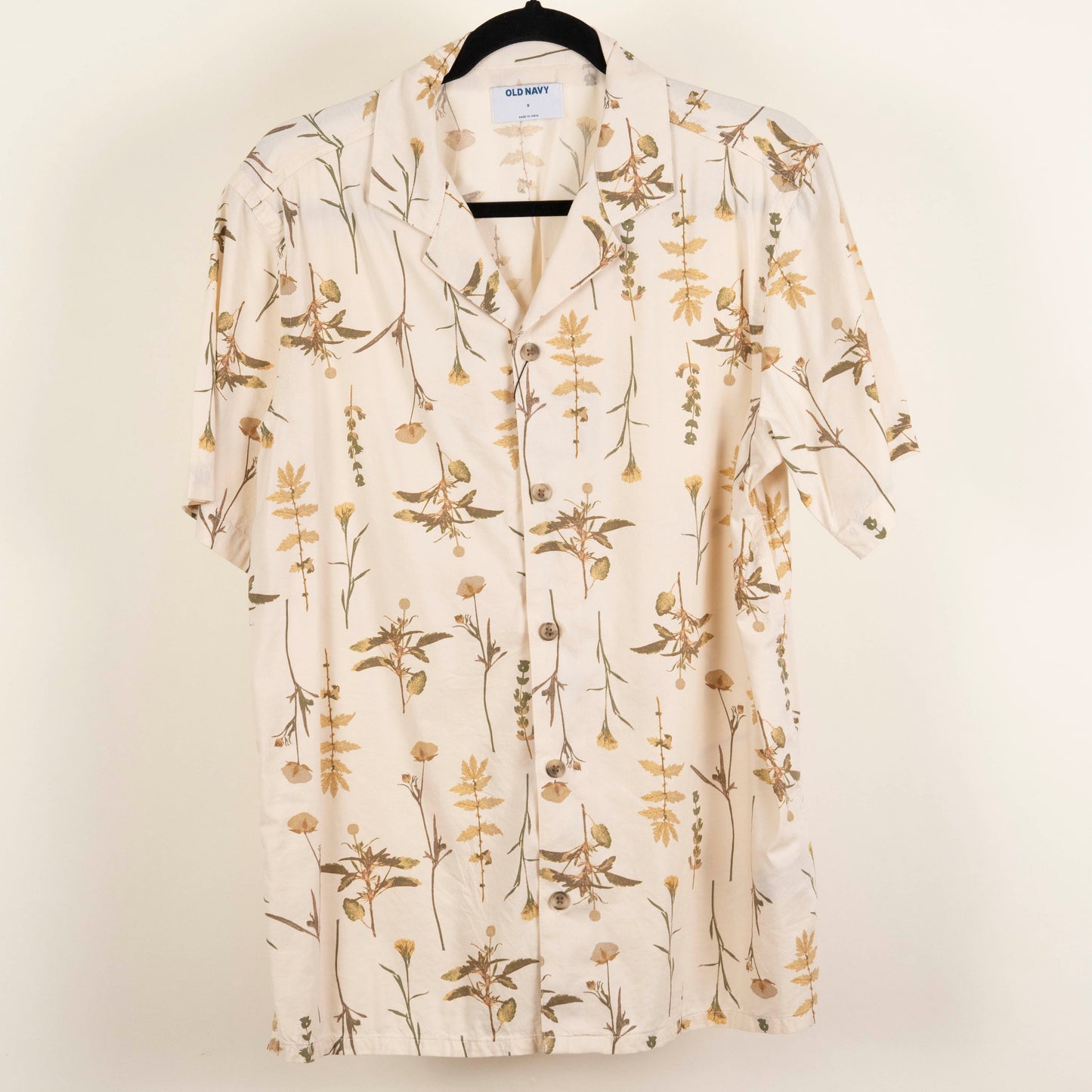 Camisa Estampada Beige (S) Old Navy