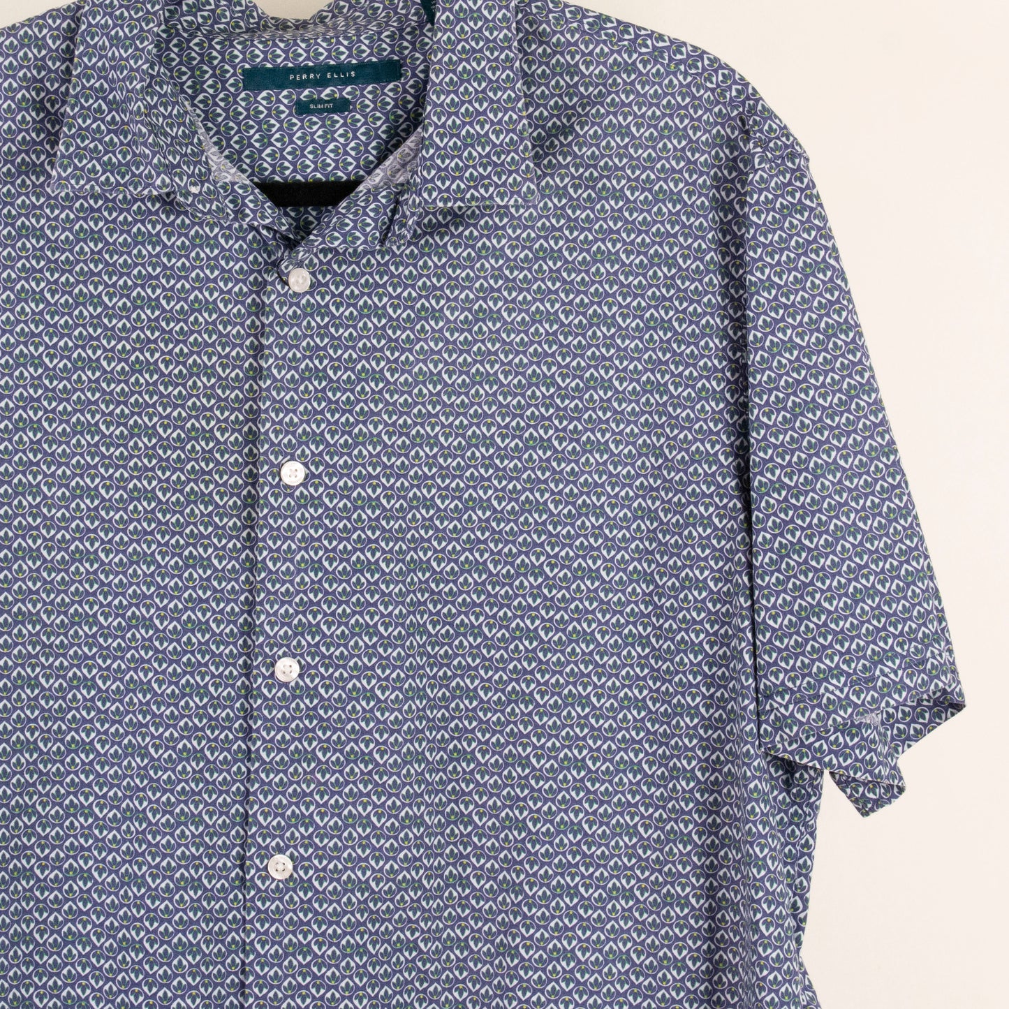Camisa estampada azul (XL) Perry Ellis