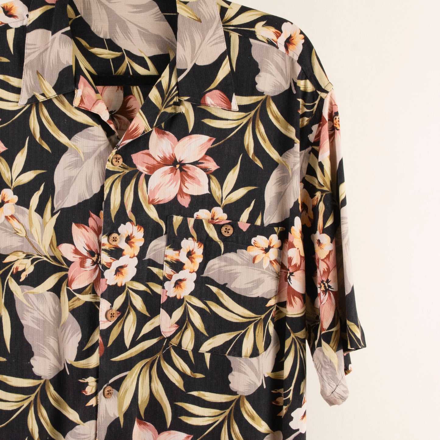 Camisa hawaiana negro (XL)