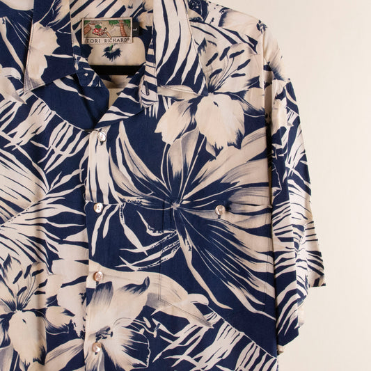 Camisa hawaiana azul marino (L) Tori Richard