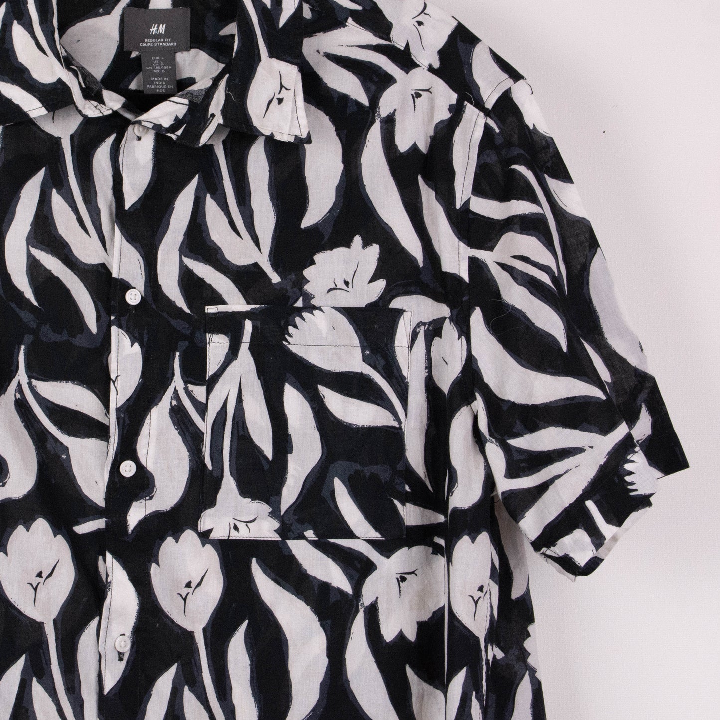 Camisa hawaiana negro (L) H&M