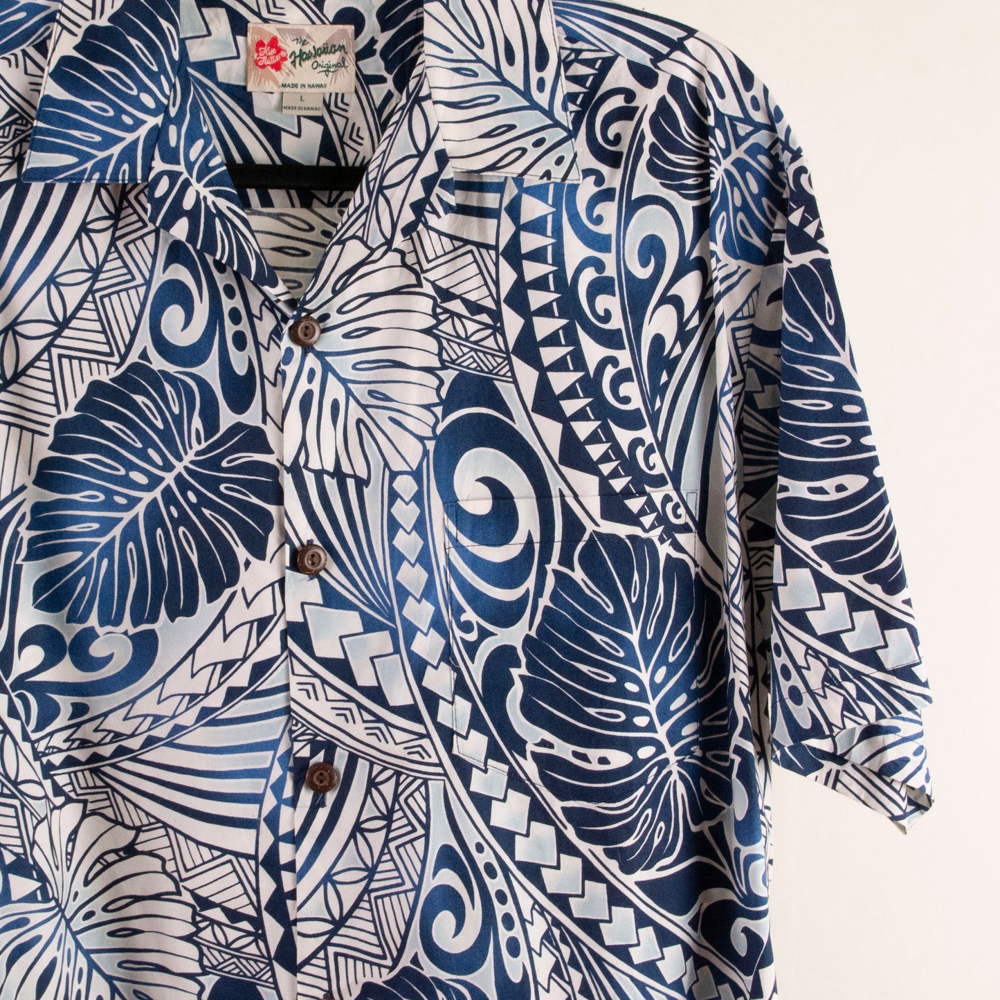Camisa hawaiana azul (L) The hawaiian original