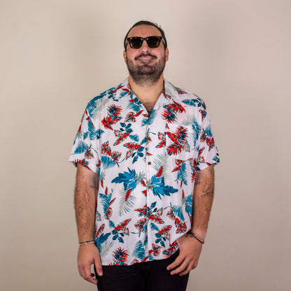 Camisa hawaiana manga corta blanca plus