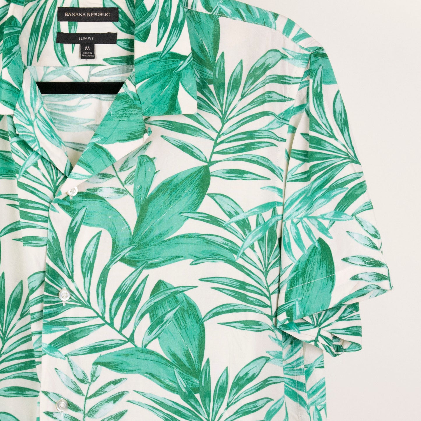 Camisa hawaiana verde (M) Banana Republic