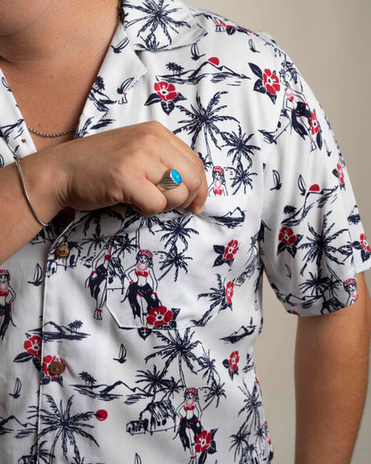 Camisa hawaiana manga corta blanca Hulas