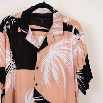 camisa hawaiana negra (L) No boundaries