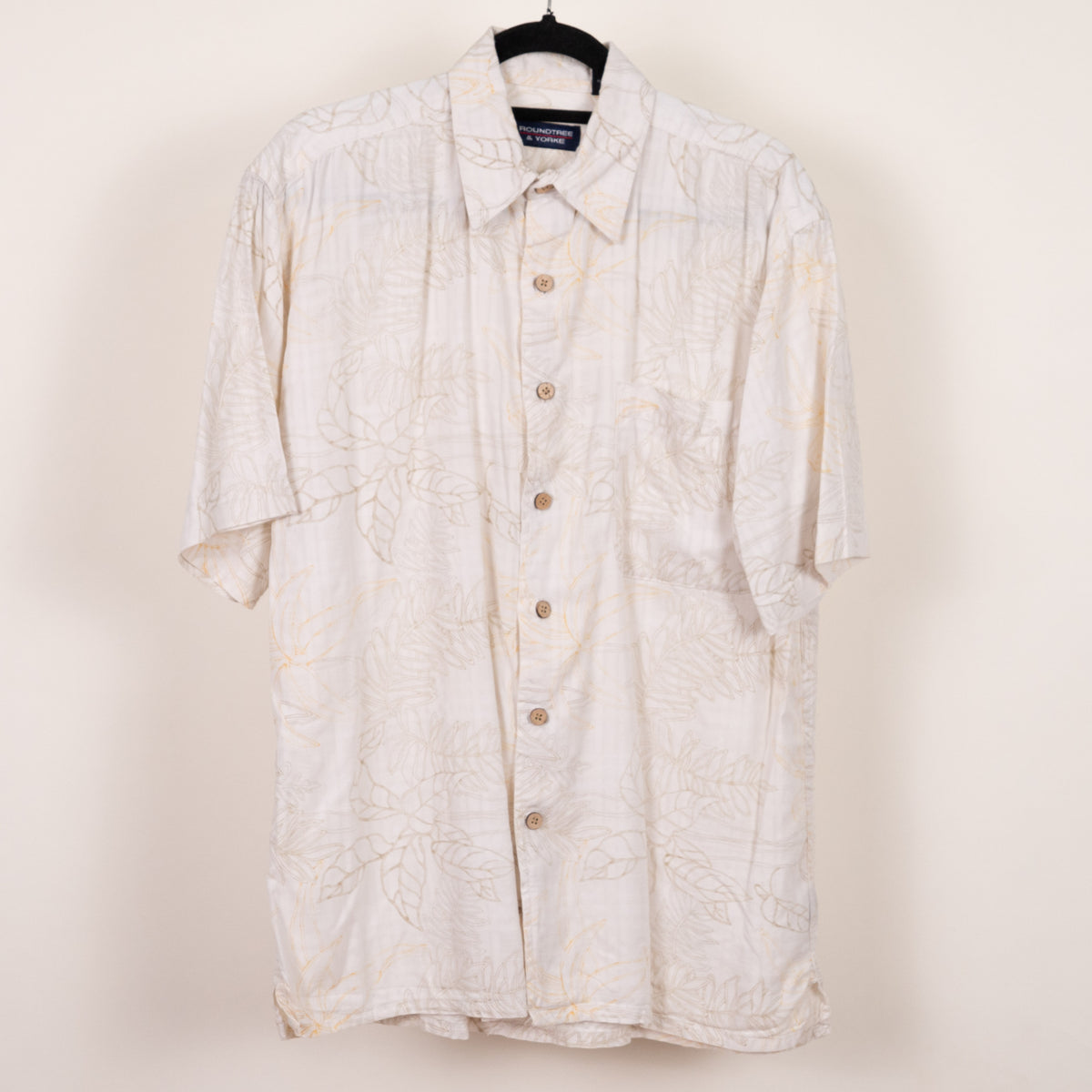 Camisa hawaiana blanca (M) Roundtree & Yorke
