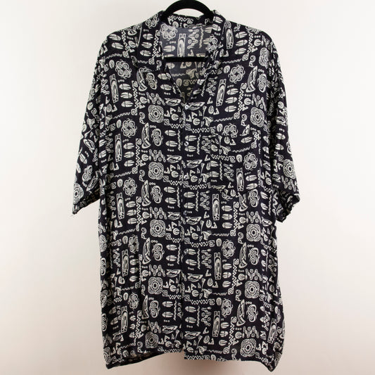 Camisa estampada negro (XL)