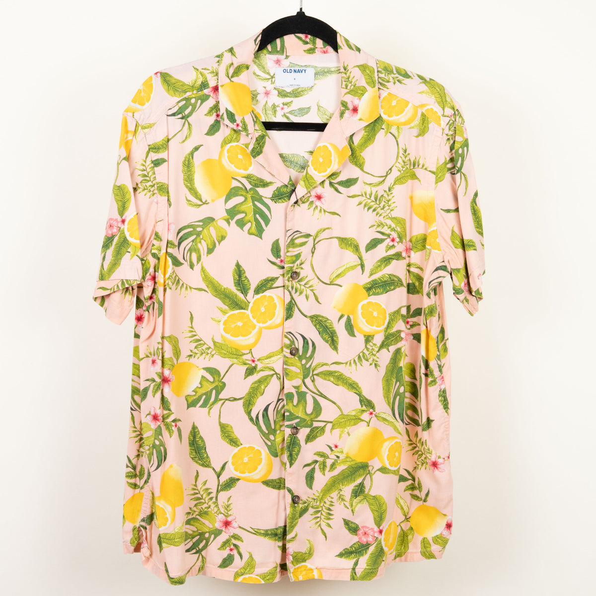 camisa hawaiana rosa (S) old navy
