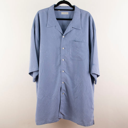 Camisa estampada azul (3XL) Cutter & Buck
