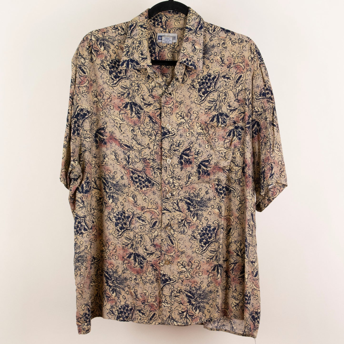 Camisa estampada beige (L) Untied